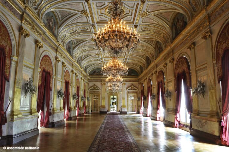 ארמון בורבון, ארמון בורבון פריז- מקום מושבה של האספה הלאומית